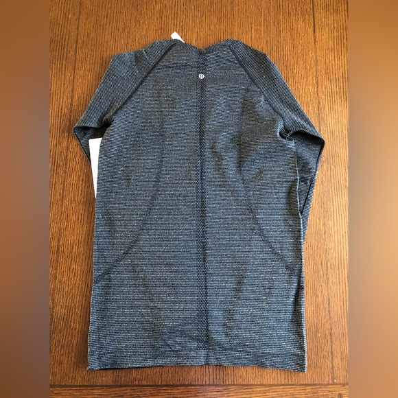 Lululemon Swiftly Speed Long Sleeve - Picture 2 of 5